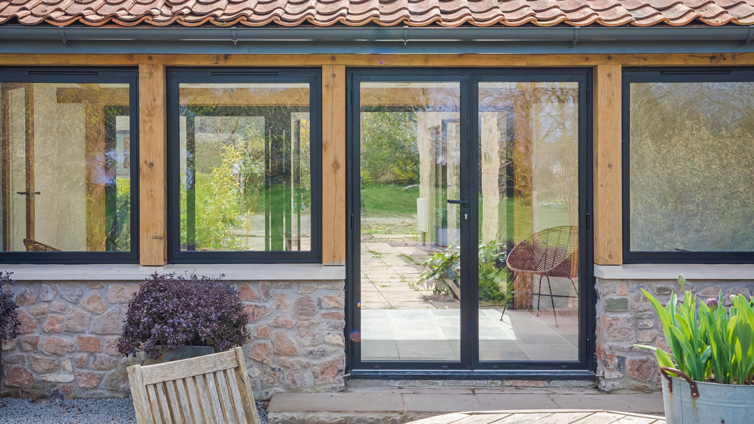 CÁC LOẠI TAY KHÓA CỬA NHÔM LP PHỔ BIẾN