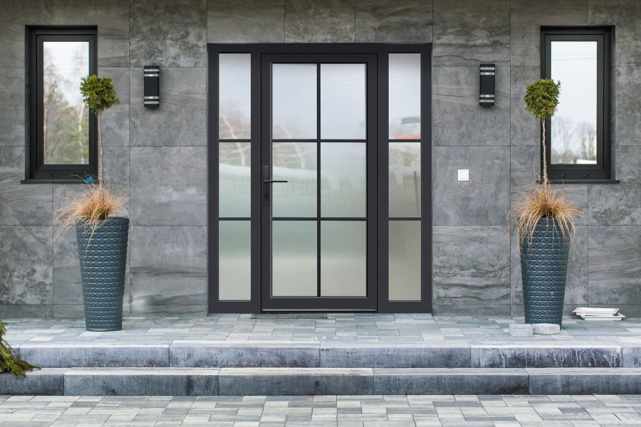 cua-nhom-ngoai-troi-1